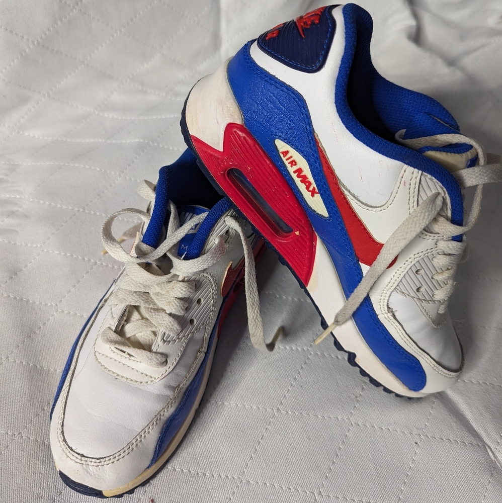 NIKE AIRMAX 90 YOUTH SNEAKERS Size 4